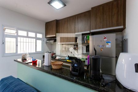 Casa à venda com 65m², 2 quartos e sem vaga Casa à venda com 65m², 2 quartos e sem vagaCozinha