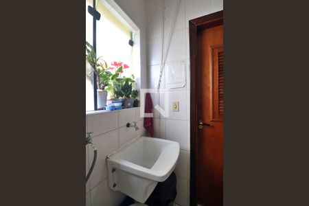 Apartamento à venda com 92m², 3 quartos e 1 vagaÁrea de Serviço