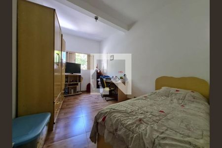 Casa à venda com 200m², 2 quartos e 1 vaga
