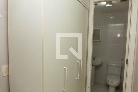 Apartamento à venda com 108m², 3 quartos e 2 vagasQuarto de Serviço
