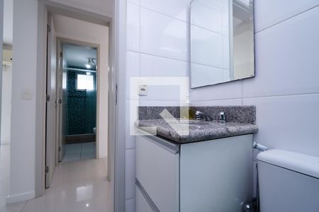 Apartamento à venda com 74m², 2 quartos e 2 vagasBanheiro Social