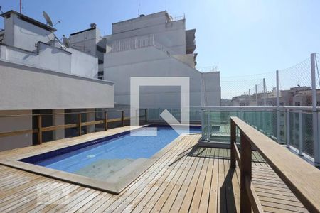 Apartamento à venda com 74m², 2 quartos e 2 vagasPiscina