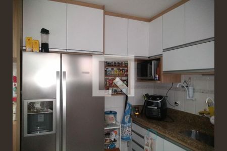 Casa à venda com 160m², 4 quartos e 2 vagas