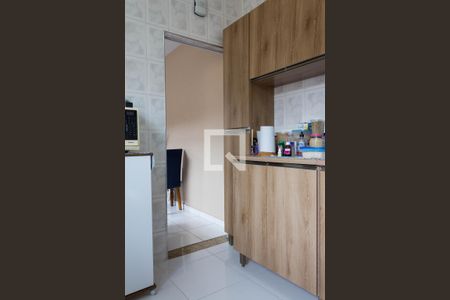 Casa à venda com 168m², 2 quartos e 2 vagas Casa à venda com 168m², 2 quartos e 2 vagasCozinha