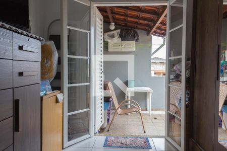 Casa à venda com 168m², 2 quartos e 2 vagas Casa à venda com 168m², 2 quartos e 2 vagasQuarto 2