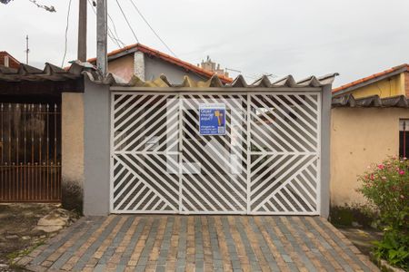 Casa à venda com 168m², 2 quartos e 2 vagas Casa à venda com 168m², 2 quartos e 2 vagasFachada