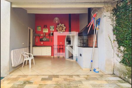 Casa à venda com 320m², 4 quartos e 3 vagas