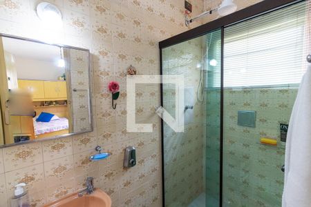 Casa à venda com 240m², 3 quartos e 2 vagasBanheiro da Suíte 2