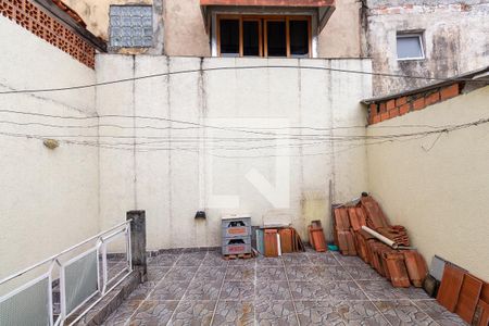 Casa à venda com 240m², 3 quartos e 2 vagasQuintal