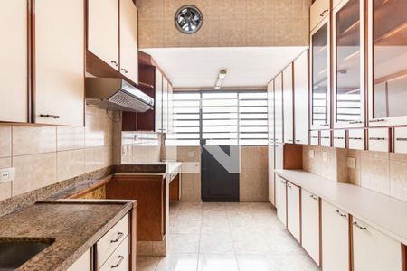 Casa à venda com 293m², 3 quartos e 3 vagas