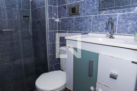 Apartamento à venda com 46m², 2 quartos e sem vaga Apartamento à venda com 46m², 2 quartos e sem vagaBanheiro