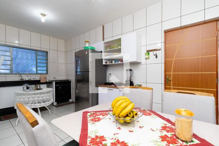 Casa à venda com 140m², 3 quartos e 2 vagasCozinha