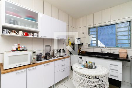 Casa à venda com 140m², 3 quartos e 2 vagasCozinha