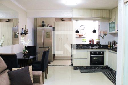 Apartamento à venda com 117m², 2 quartos e 3 vagasSala/Cozinha