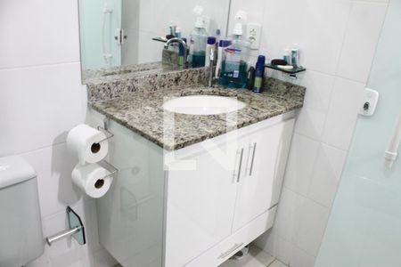 Apartamento à venda com 117m², 2 quartos e 3 vagasBanheiro da Suíte 1