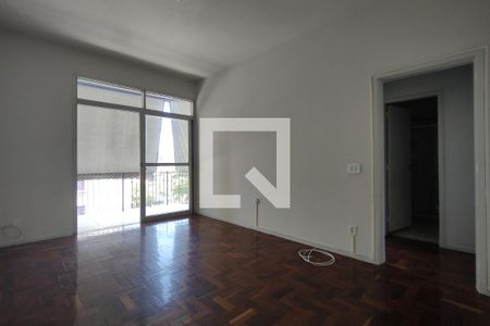 Sala  de apartamento à venda com 3 quartos, 64m² em Anil, Rio de Janeiro