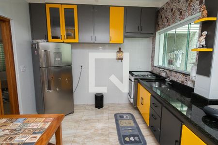 Casa à venda com 155m², 3 quartos e 3 vagasCozinha