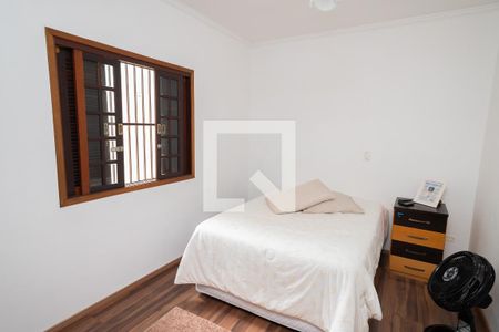 Casa à venda com 155m², 3 quartos e 3 vagasQuarto 2