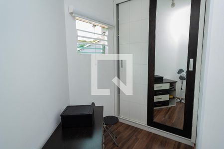 Casa à venda com 155m², 3 quartos e 3 vagasCloset - Suíte