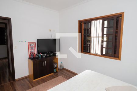 Casa à venda com 155m², 3 quartos e 3 vagasQuarto 2