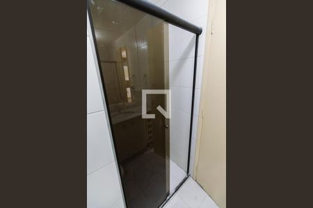 Apartamento à venda com 78m², 2 quartos e 1 vaga Apartamento à venda com 78m², 2 quartos e 1 vagaBanheiro 2