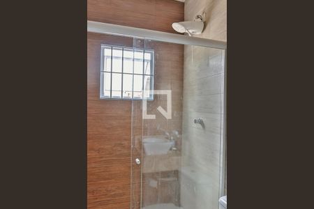 Casa à venda com 241m², 4 quartos e 3 vagas Casa à venda com 241m², 4 quartos e 3 vagasBanheiro