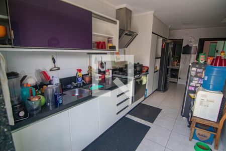 Casa à venda com 683m², 4 quartos e 3 vagasCozinha