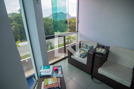 Casa à venda com 683m², 4 quartos e 3 vagasSacada
