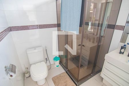 Casa à venda com 683m², 4 quartos e 3 vagasBanheiro 4