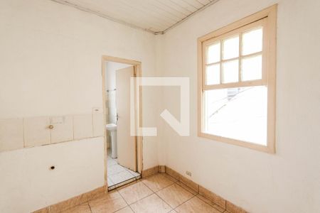 Casa à venda com 120m², 4 quartos e 2 vagasSuíte