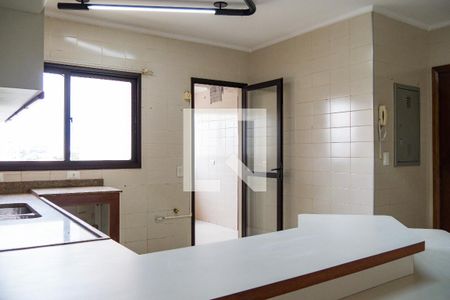 Apartamento à venda com 144m², 3 quartos e 2 vagasCozinha