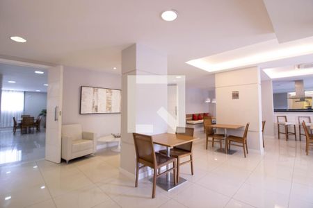 Apartamento à venda com 86m², 3 quartos e 2 vagas Apartamento à venda com 86m², 3 quartos e 2 vagasÁrea comum - Salão de festas