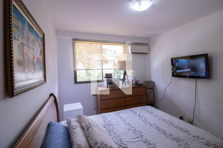 Apartamento à venda com 86m², 3 quartos e 2 vagas Apartamento à venda com 86m², 3 quartos e 2 vagasSuíte