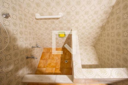 Casa à venda com 240m², 3 quartos e 4 vagasBox