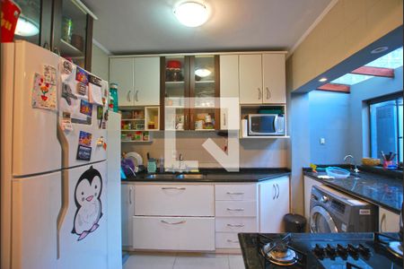 Casa de condomínio à venda com 117m², 2 quartos e 2 vagasCozinha