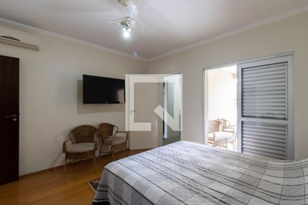 Suíte 1 de casa para alugar com 4 quartos, 190m² em Jardim Santa Mena, Guarulhos