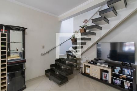 Sala de casa para alugar com 4 quartos, 190m² em Jardim Santa Mena, Guarulhos