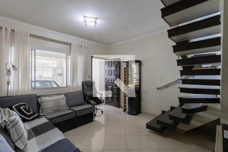Sala de casa para alugar com 4 quartos, 190m² em Jardim Santa Mena, Guarulhos