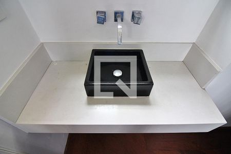 Apartamento à venda com 500m², 4 quartos e 6 vagasBanheiro da Suíte 3