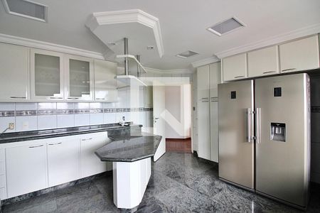 Apartamento à venda com 500m², 4 quartos e 6 vagasCozinha