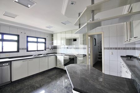Apartamento à venda com 500m², 4 quartos e 6 vagasCozinha