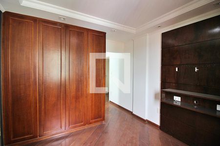 Apartamento à venda com 500m², 4 quartos e 6 vagasSuíte 2
