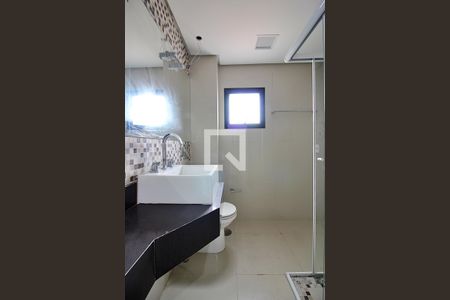 Apartamento à venda com 500m², 4 quartos e 6 vagasBanheiro da Suíte 2