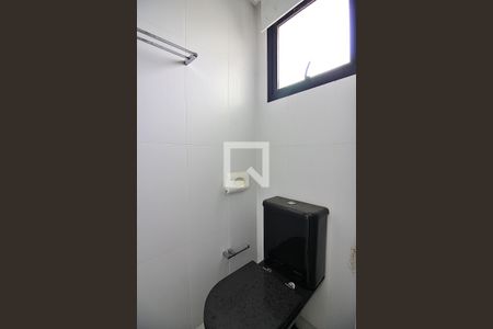 Apartamento à venda com 500m², 4 quartos e 6 vagasBanheiro da Suíte 3