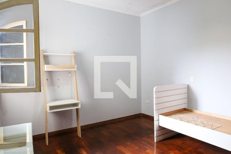 Casa à venda com 264m², 4 quartos e 6 vagas Casa à venda com 264m², 4 quartos e 6 vagasQuarto 3