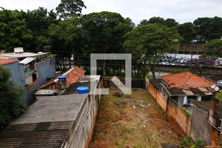 Casa à venda com 264m², 4 quartos e 6 vagas Casa à venda com 264m², 4 quartos e 6 vagasVista da Varanda do Quarto 2