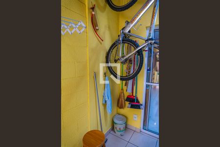 Casa de condomínio à venda com 104m², 2 quartos e 1 vagaÁrea de Serviço