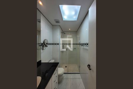 Apartamento à venda com 127m², 4 quartos e 2 vagas Apartamento à venda com 127m², 4 quartos e 2 vagasBanheiro Quarto 3 - Suíte
