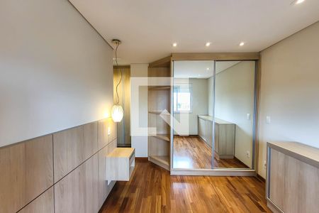 Apartamento à venda com 127m², 4 quartos e 2 vagas Apartamento à venda com 127m², 4 quartos e 2 vagasQuarto 3 - Suíte