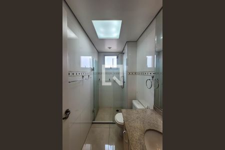 Apartamento à venda com 127m², 4 quartos e 2 vagas Apartamento à venda com 127m², 4 quartos e 2 vagasBanheiro Social